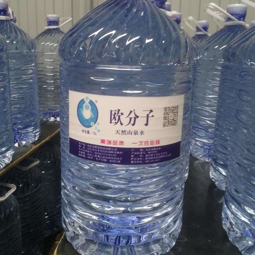 毕节桶装水生产设备的组成部分及主要特点介绍